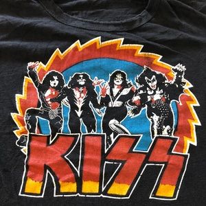 Vintage Kiss concert tour t-shirt circa 1976